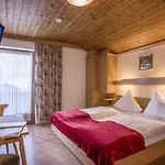 Walchenhof Pensionat Mayrhofen